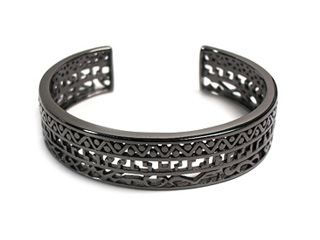 �uTribal Tattoo�v�V���[�Y�̃`�^���R�[�g���f�B�[�X�o���O��