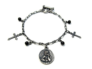 �y��A���z�V�g�̃��_���ƃN���X�A�J�[�l���A�����h���u���X���b�g