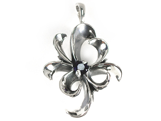 �T�C�Y�͏c��38mm�A����23mm�ł��B