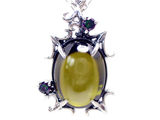 �g�b�v�T�C�Y:�c��29mm�A����19mm