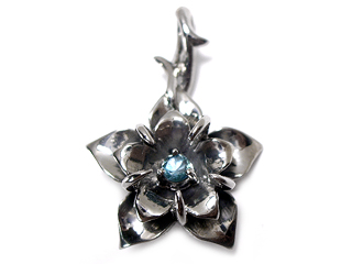 �T�C�Y:�c��30mm�A����21mm