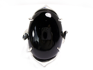 �f�U�C�������̑傫���͏c��33mm�A����24mm�A�r�̕��͖�6mm
