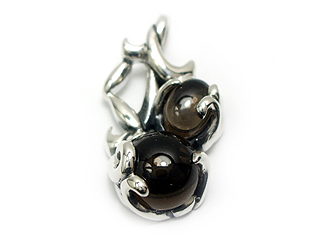 �T�C�Y:�c��24mm�A����18mm