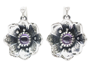 �T�C�Y:�c��25mm(�t�b�N�܂�)�A����13mm