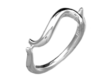 �Ȃ߂炩�ȋȐ��f�U�C���̃V���o�[�����O