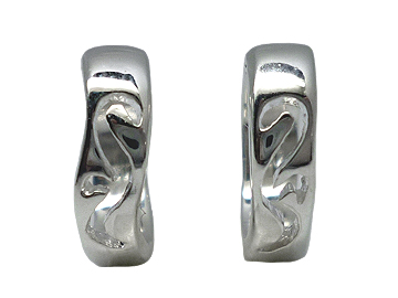 �T�C�Y:�c��11mm�A����3mm