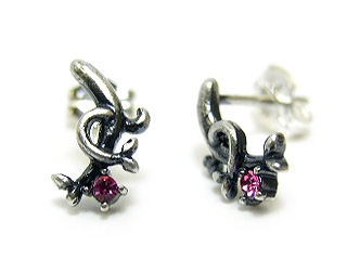 �y��A���z�X�����t�X�L�[�����߂��Ӄf�U�C���V���o�[�s�A�X