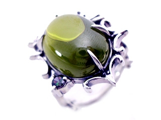 �uMystic olive�v�[���~�X�e�B�b�N�J���[�����߂��V���o�[�����O