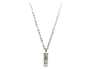 �y��A���z�����f�U�C���v���[�g�̃V���o�[�l�b�N���X