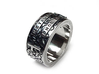 �����͗l���ɃN���X���f�U�C�������C�u�V�V���o�[�����O