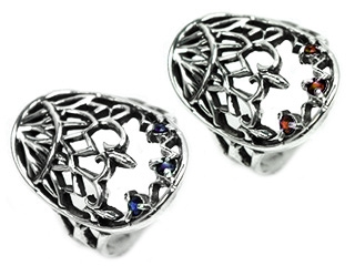 �ulace�v�R�̃X�g�[���ƃ��[�X���f�U�C�������V���o�[�����O