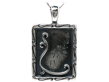 �g�b�v�T�C�Y:�c��32mm�A����19mm