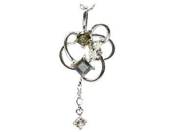 �g�b�v�T�C�Y:�c��37.5mm(�`�F�[���`���[���܂�)�A����17mm�A���ݖ�4mm 