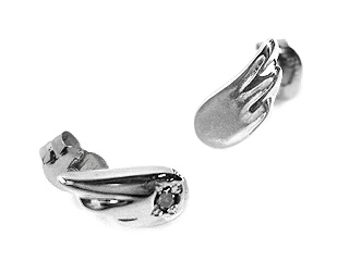 �L���[�r�b�N�W���R�j�A�������V�g�̉H�V���o�[�s�A�X