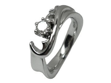 �L���[�r�b�N�W���R�j�A���n�[�g�s�[�X�Ɠ����ŏ������V���o�[�����O