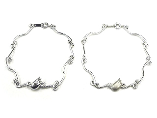 �V�g�̉H���f�U�C�������V���o�[�u���X���b�g