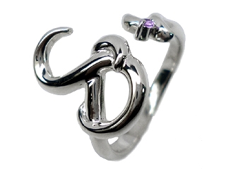 �A���W�X�g�𗯂߂��A���t�@�x�b�g�u�r�v�f�U�C���̃V���o�[�t���[�����O