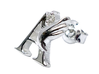 �uAngel�v�̓������uA�v�f�U�C���̓V�g�̉H�V���o�[�Ў��s�A�X