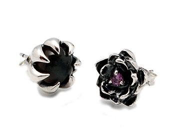 �@���f�U�C���������E�قȂ�X�g�[�������߂��C�u�V�V���o�[�s�A�X