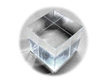 TCR^F3cm~3cm~3cmłB