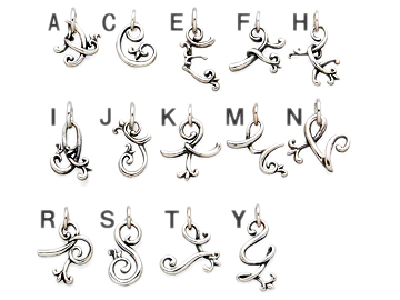 �����ŃC�j�V�������f�U�C�������V���o�[�`���[��