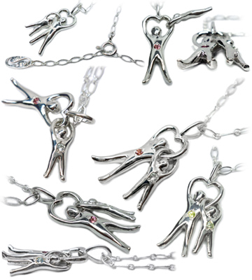 �E���̓y���h�b�g�ƃA�N�A�}�����̑g�����ł��B
���ւ̓`�F�[���̂ǂ��ɂł����߂��܂��̂ŁA�D�݂̒����ɒ��ߏo���܂��B