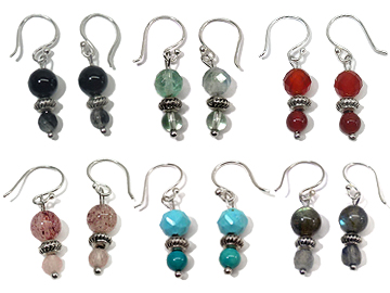 �U��̃J���[�Ƌ����I�ׂ�F�ʖL���ȃs�A�X