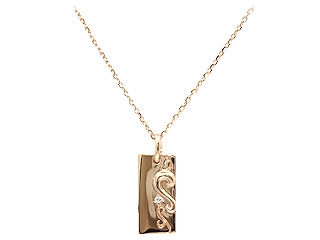 �uCouple�v�����f�U�C���̃s���N�S�[���h�R�[�e�B���O�l�b�N���X