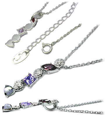 �_���}�͎ʐ^�ƈقȂ�`�ɂȂ�܂��B