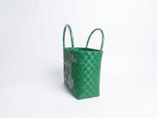 �}�`����11cm����̂ŐF�X����܂��I
